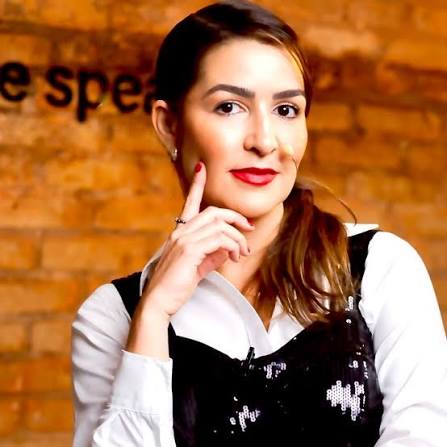 Aprenda a Gravar Vídeos e Fazer Apresentações Engajadoras - Livia Bello